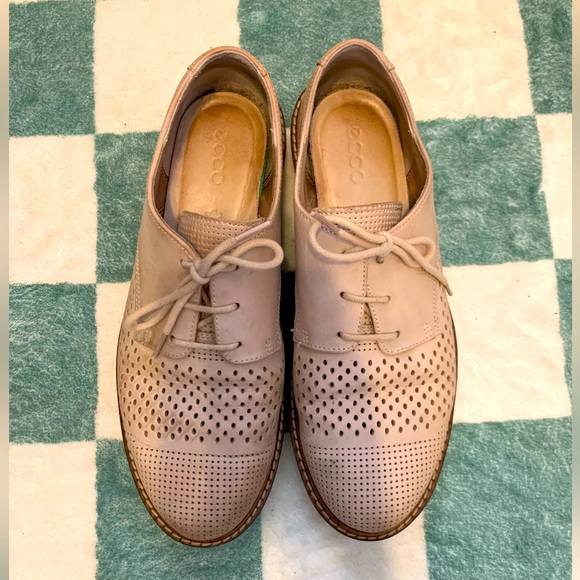 Ecco Shoes - Ecco Women’s Oxford Sneakers